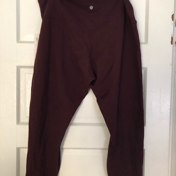 NWT Lululemon wunder train tight HR 25” sz 20 - burgundy/maroon leggings - Picture 4 of 4